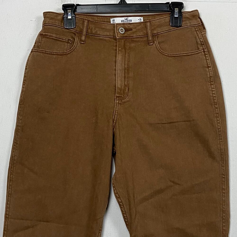 Hollister Women's Brown Curvy High Rise Mom Jeans W 30 - Picture 2 of 10